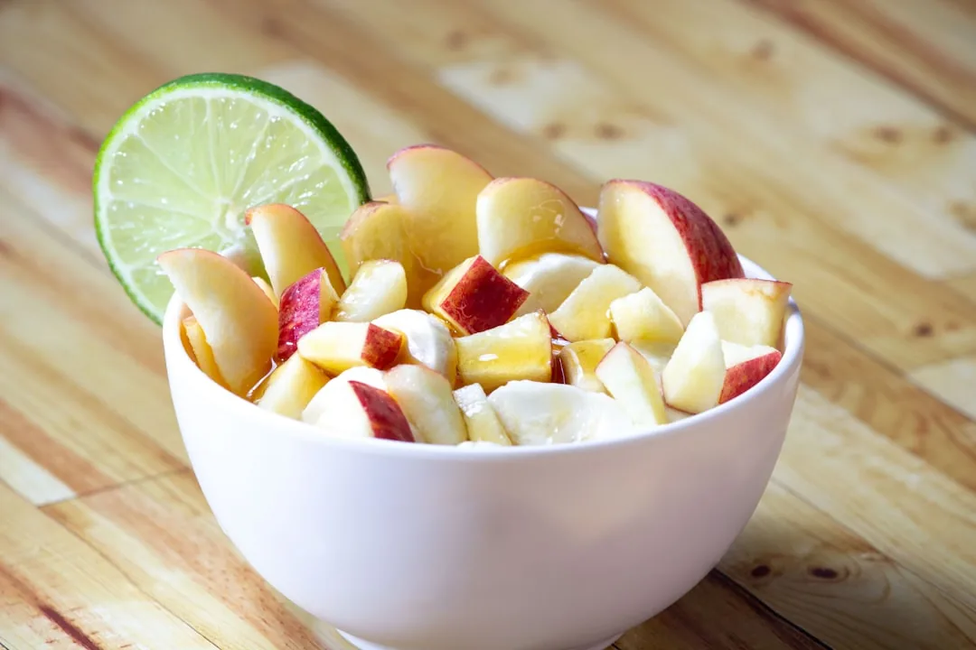 Fresh Fruit with Cinnamon Yogurt Dip