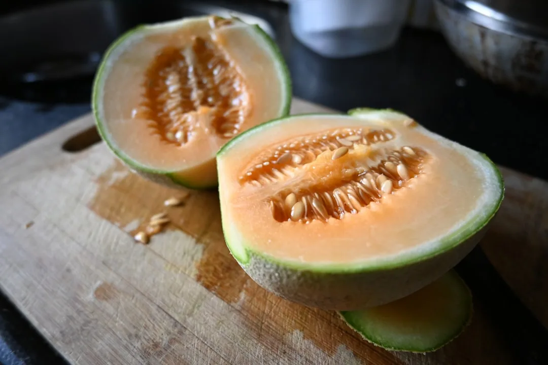 Chilled Cantaloupe Soup