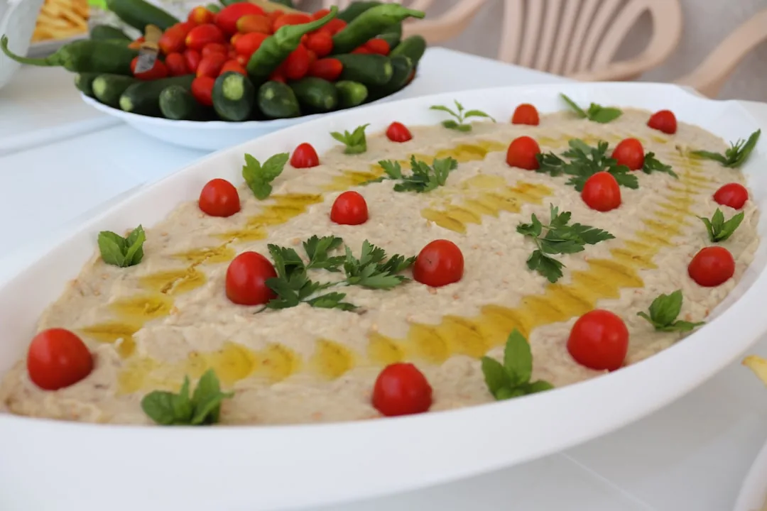 Chickpea Dip with Fresh Vegetables
